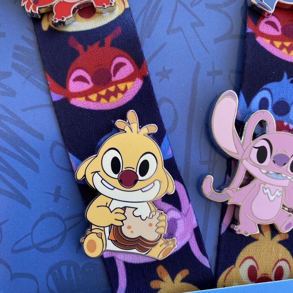 Disney Parks 2024 Lilo & Stitch Starter Lanyard 4 Pin Set - Angel Reuben Leroy - Picture 6 of 7